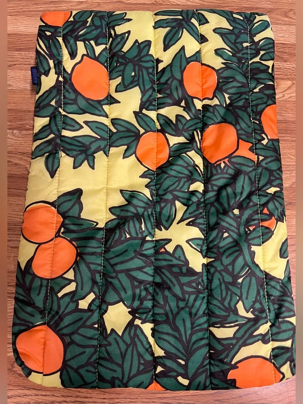 Baggu Oranges Fruit Laptop Sleeve - Picture 2 of 9